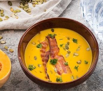 soupe copieuse à la courge kabocha